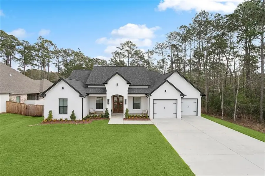 420 Belle Pointe Drive, Madisonville, LA 70447 - Image #2