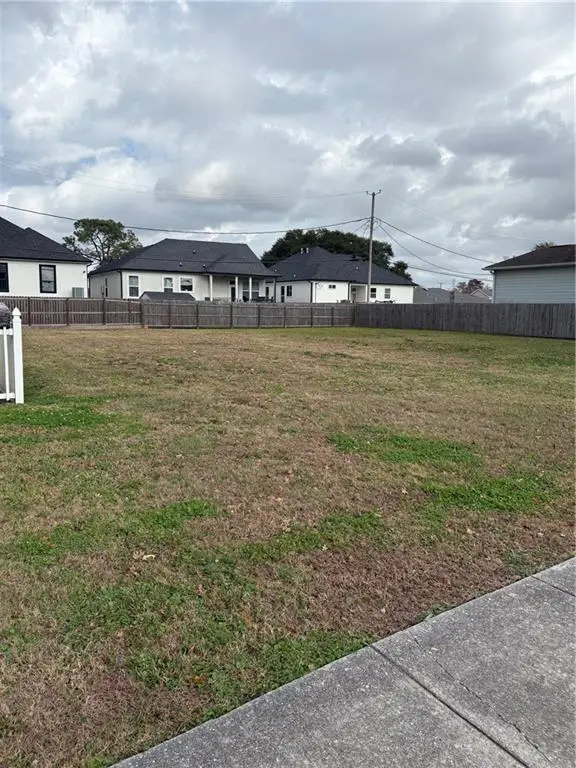 321 Bear Drive, Arabi, LA 70032 - #1