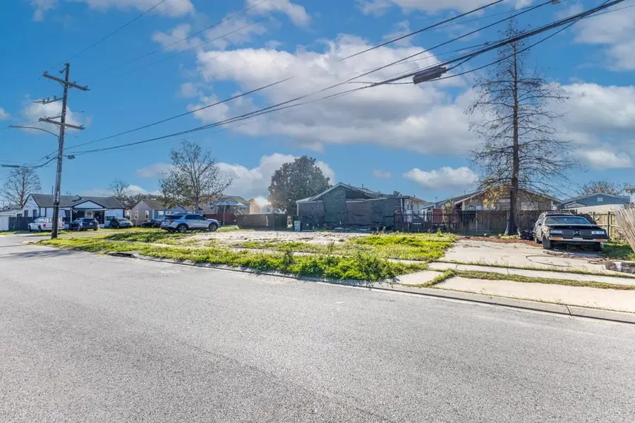 6040 Painters Street, New Orleans, LA 70122 - Image #2