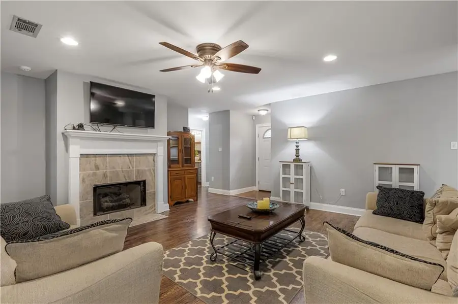 23597 S Point Drive, Denham Springs, LA 70726 - #2