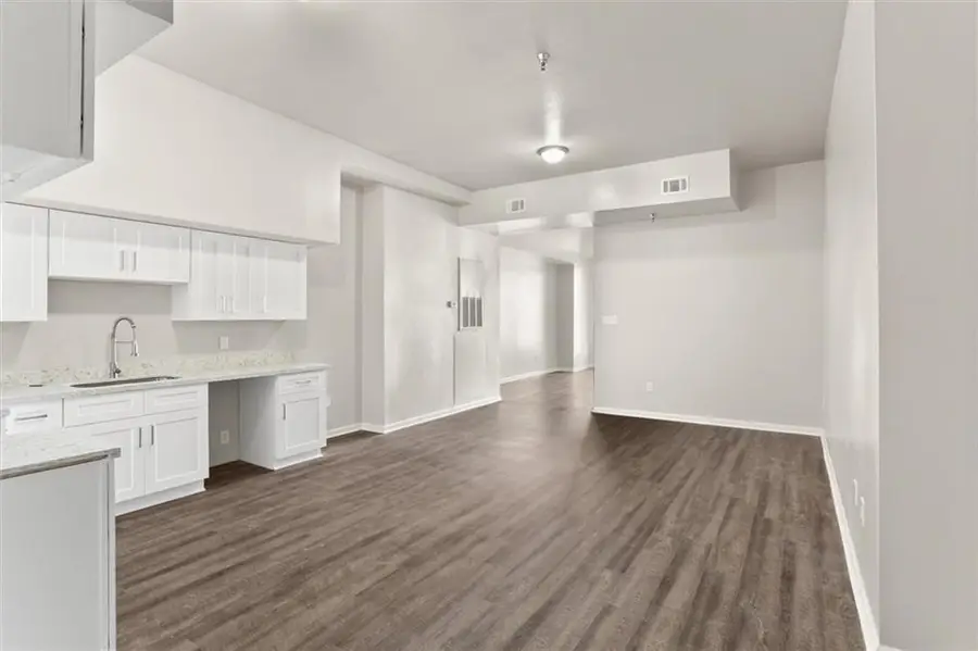 1824 Oretha Castle Haley Boulevard #404, New Orleans, LA 70113 - #3