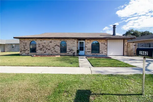 1962 Longwood Court, La Place, LA 70068