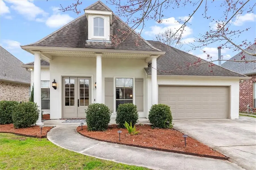 2377 Cours Carson Street, Mandeville, LA 70448 - #2