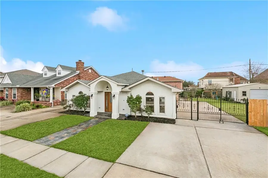 3417 Karen Drive, Chalmette, LA 70043 - #2