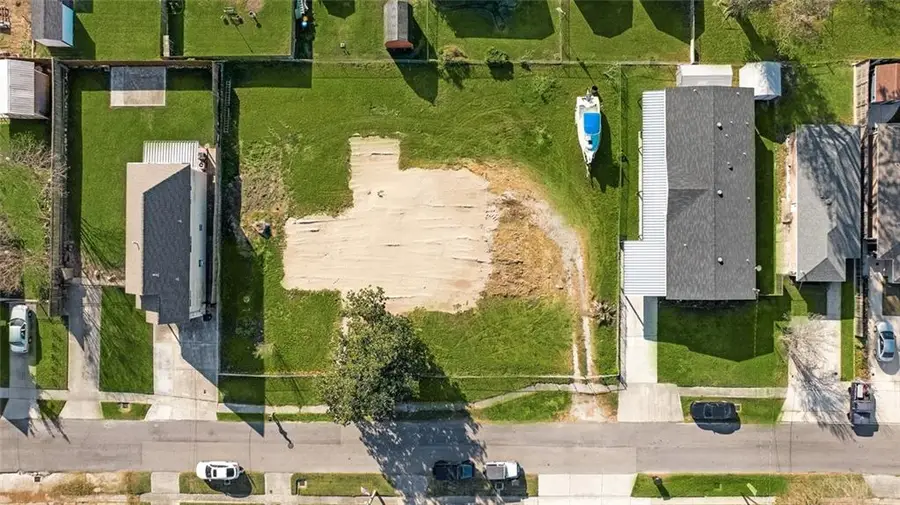 668 Oak Avenue, Harahan, LA 70123 - Image #2