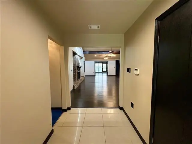 11240 Winrock Drive, New Orleans, LA 70128 - Image #3