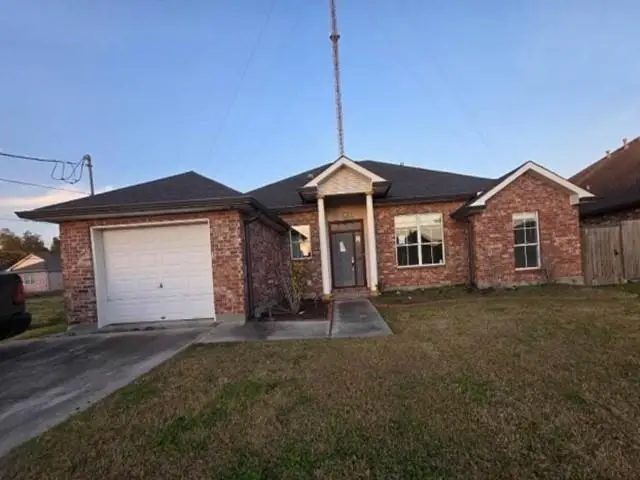 3210 Elmwood Park Drive, New Orleans, LA 70114 - #1