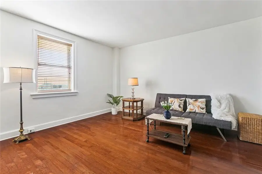 1205 St Charles Avenue #903, New Orleans, LA 70130 - Image #2