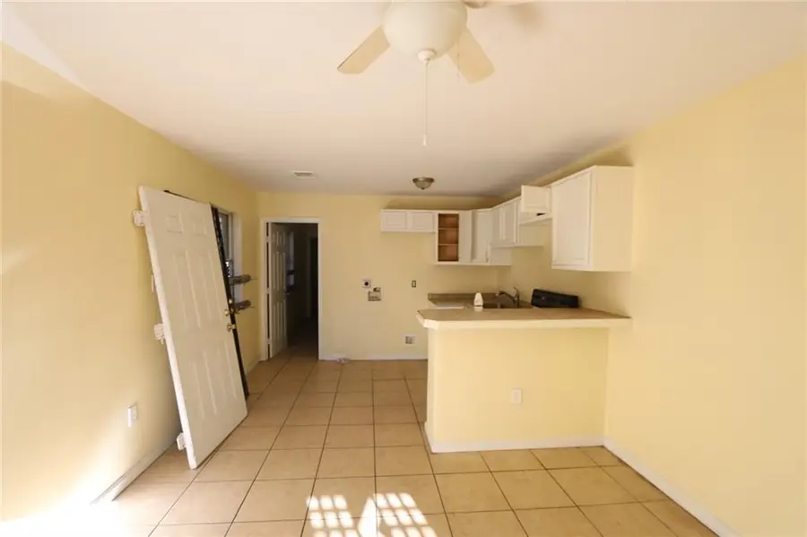 2237 39 Harmony Street, New Orleans, LA 70115 - Image #3