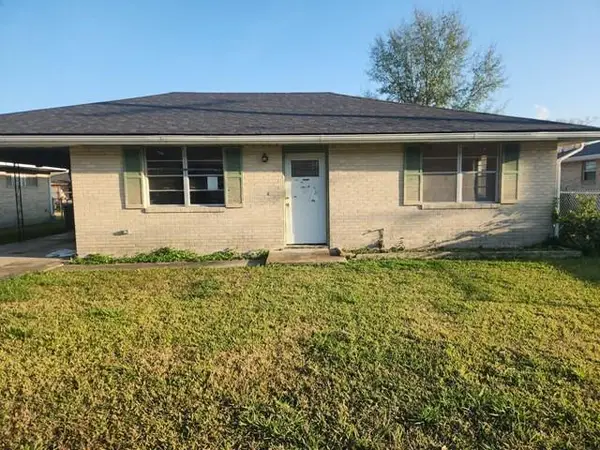 123 Adoue Street, Houma, LA 70360
