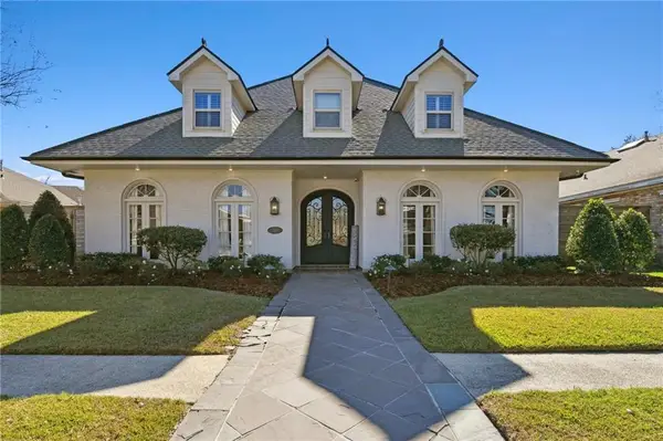 7408 Stoneleigh Drive, Harahan, LA 70123