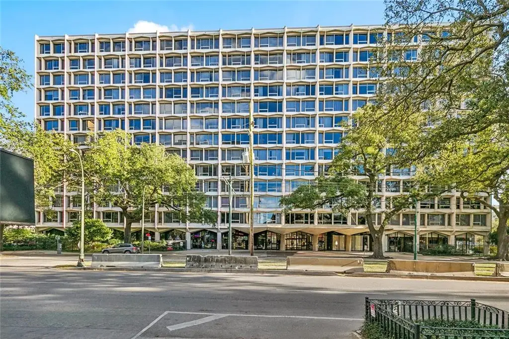 2100 St Charles Avenue #3A, New Orleans, LA 70130 - Image #1