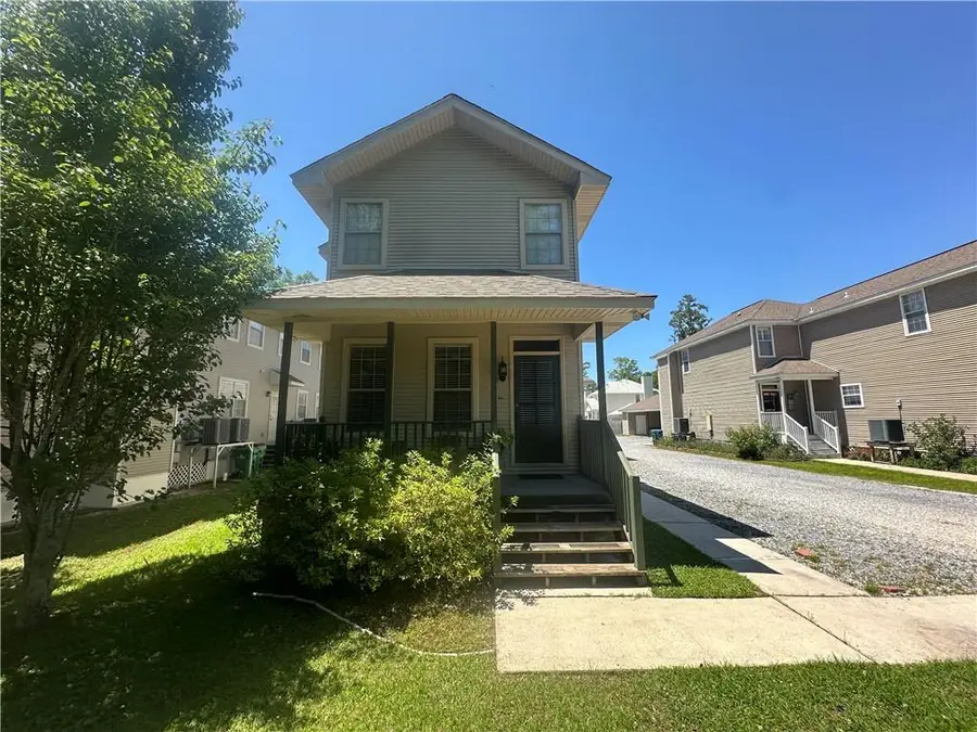 804 Carroll Street, Mandeville, LA 70448 - Image #2