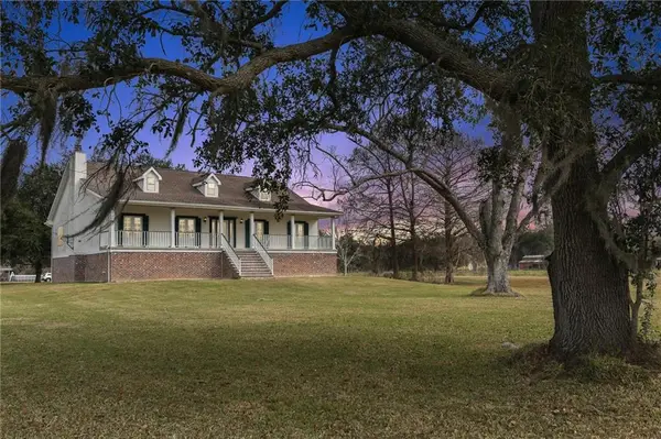 3109 Bayou Road, St Bernard, LA 70085