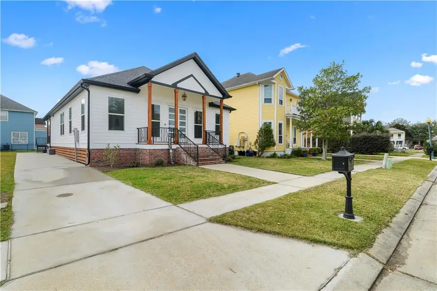 9 Monplasier Place, New Orleans, LA 70114 - Image #2