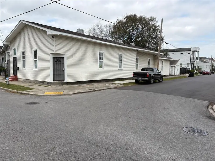 3701 Baronne Street, New Orleans, LA 70115 - #3