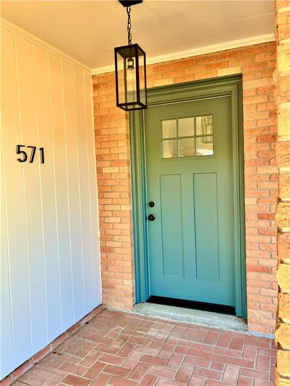 571 Oak Street, Norco, LA 70079 - #2