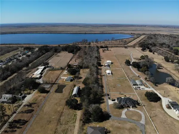 12226 23 Highway, Belle Chasse, LA 70037