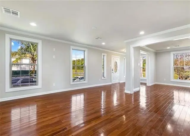 6342 Peoples Avenue, New Orleans, LA 70122 - #2