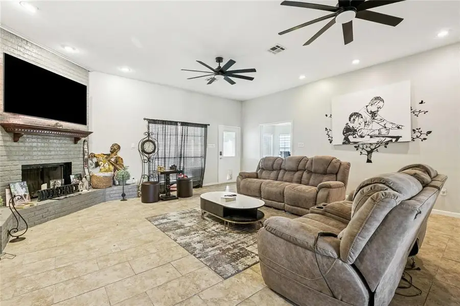 112 Bedford Street, La Place, LA 70068 - #2