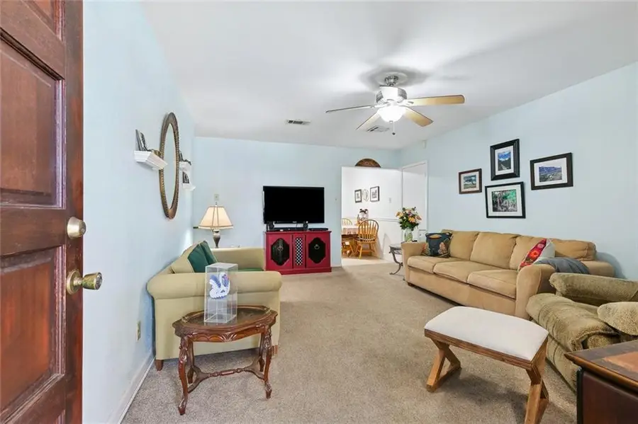 656 Grovewood Drive, Gretna, LA 70056 - Image #2