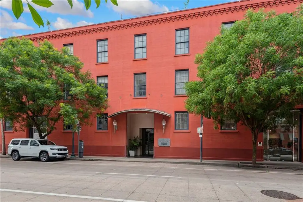 330 Julia Street #302, New Orleans, LA 70130 - #1