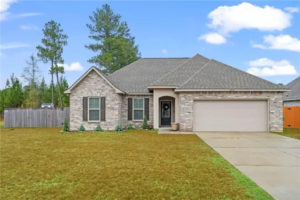 26131 Trinity Lane, Ponchatoula, LA 70454