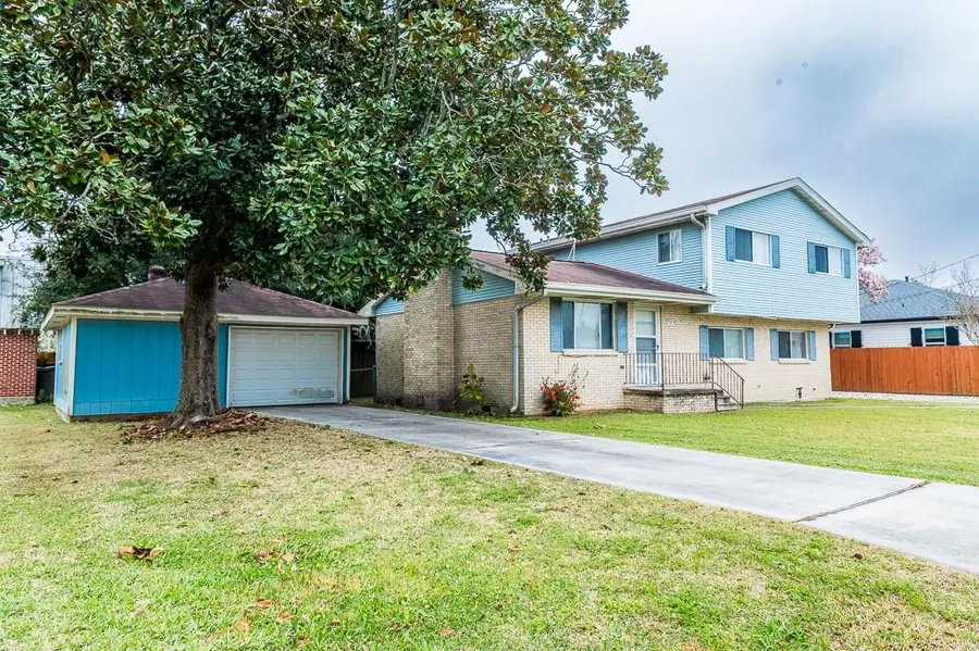 31 Pecan Street, Harahan, LA 70123 - #2