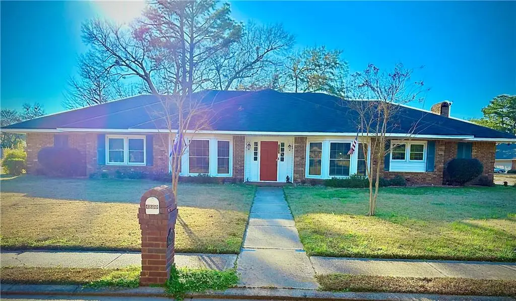 4800 Westgarden Boulevard, Alexandria, LA 71303 - Image #1