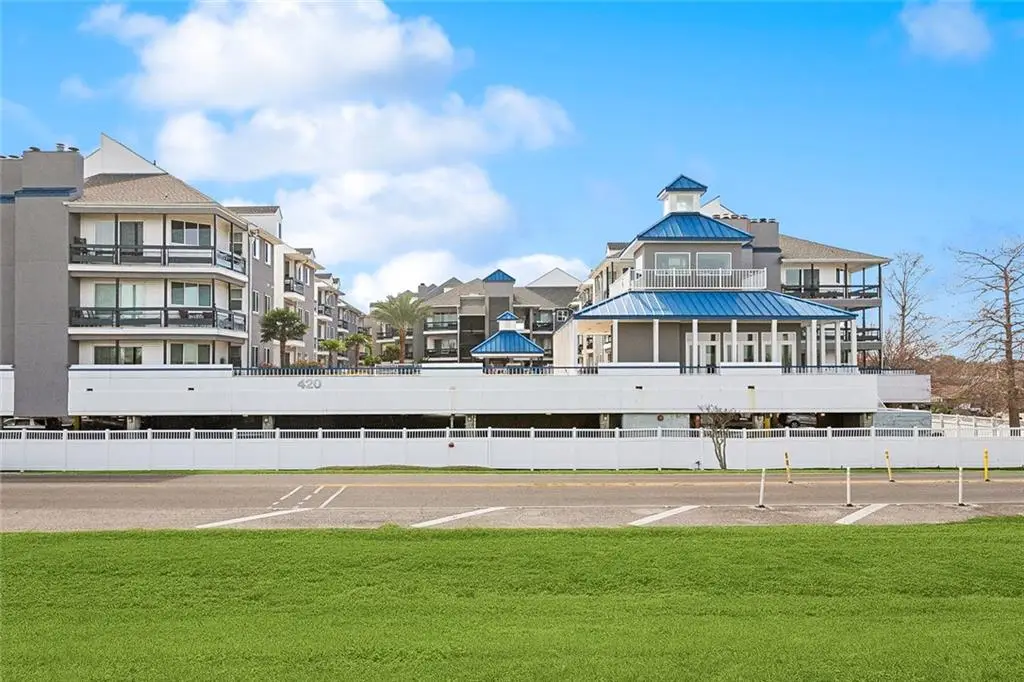 420 Metairie Hammond Highway #327, Metairie, LA 70005 - Image #1
