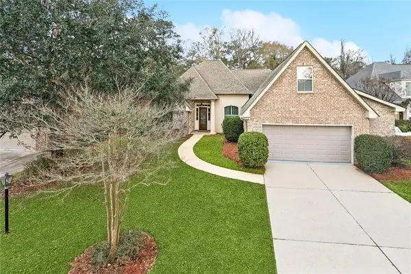 432 Marina Oaks Drive, Mandeville, LA 70471