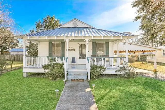 305 Morgan Street, Madisonville, LA 70447 - #1