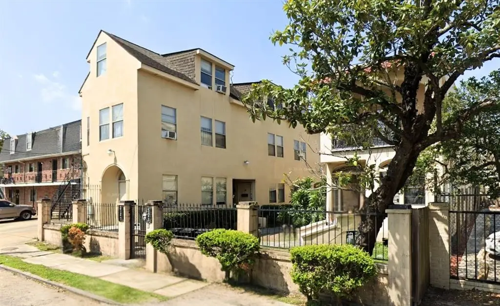 2127 Carondelet Street, New Orleans, LA 70130 - #1