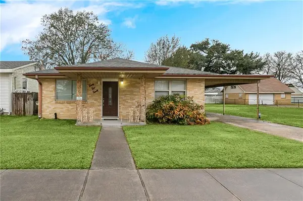 2220 Lyndell Drive, Chalmette, LA 70043
