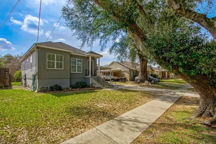 1470 Riviera Avenue, New Orleans, LA 70122 - #2