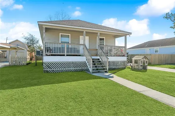 4651 Redwood Street, New Orleans, LA 70127