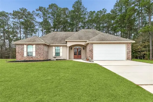 13394 Riverlake Drive, Covington, LA 70434