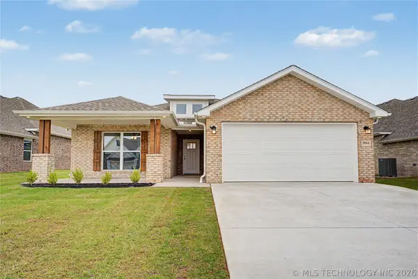 2064 E 129th Place S, Jenks,  74037