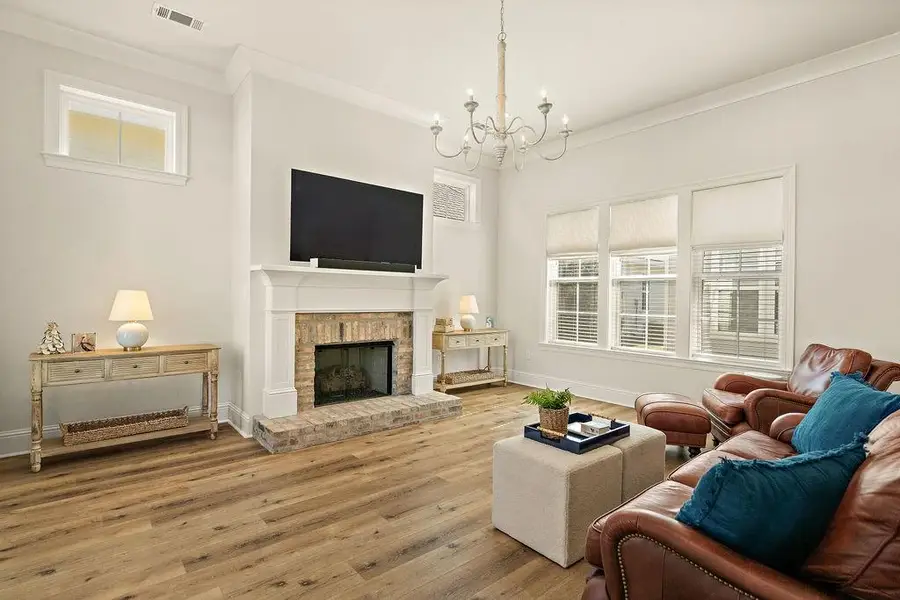 228 Arlington Avenue, Covington, LA 70433 - #2