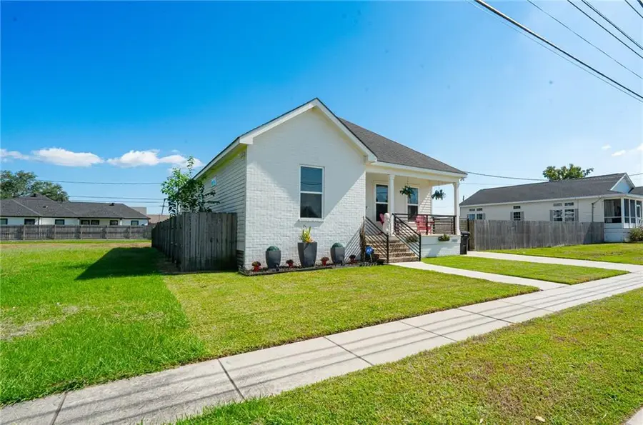 2009 Center Street, Arabi, LA 70032 - #2