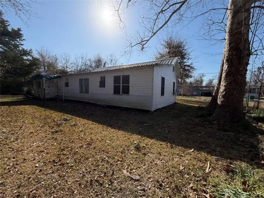 630 E Brimstone Street, Sulphur, LA 70663 - #3