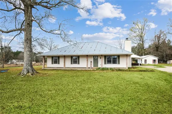 18009 Little Road, Livingston, LA 70754