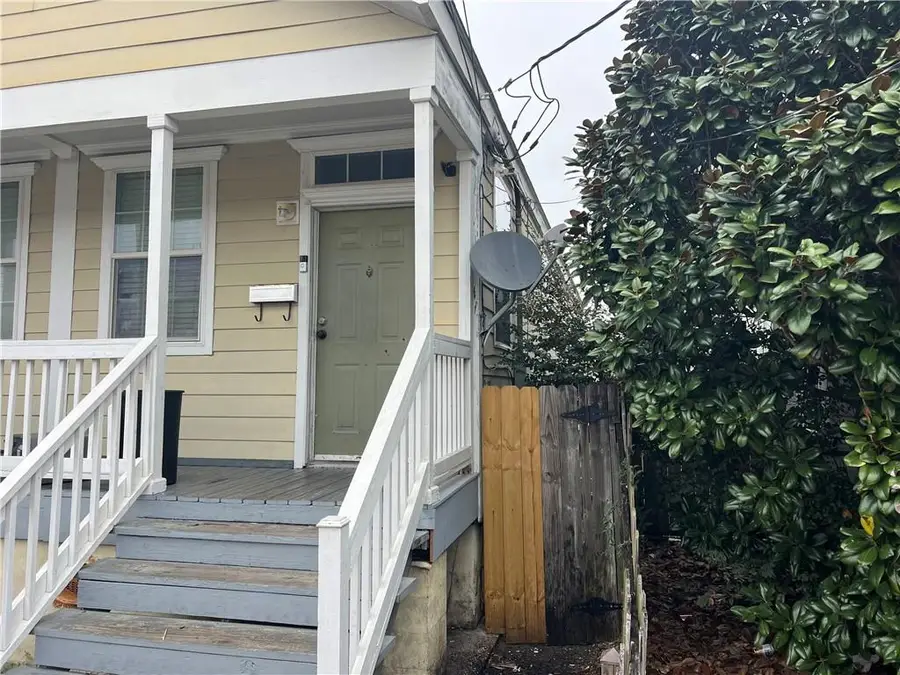 2433 Amelia Street, New Orleans, LA 70115 - #2