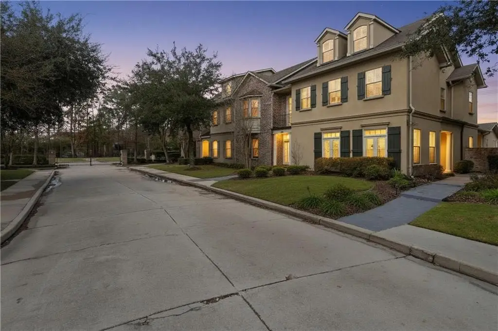 1207 Rue Degas, Mandeville, LA 70471 - #1