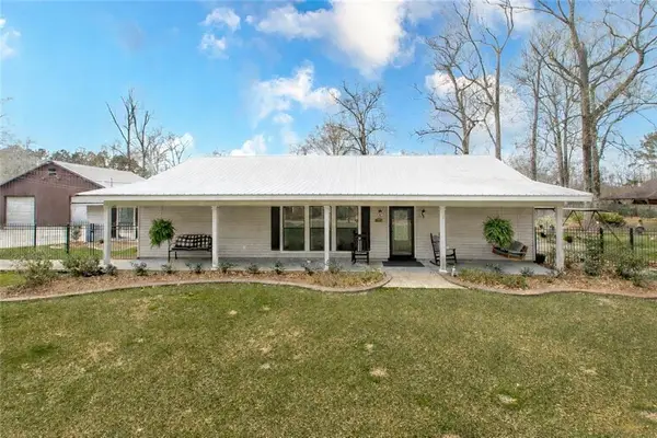 30439 N Willow Street, Livingston, LA 70754