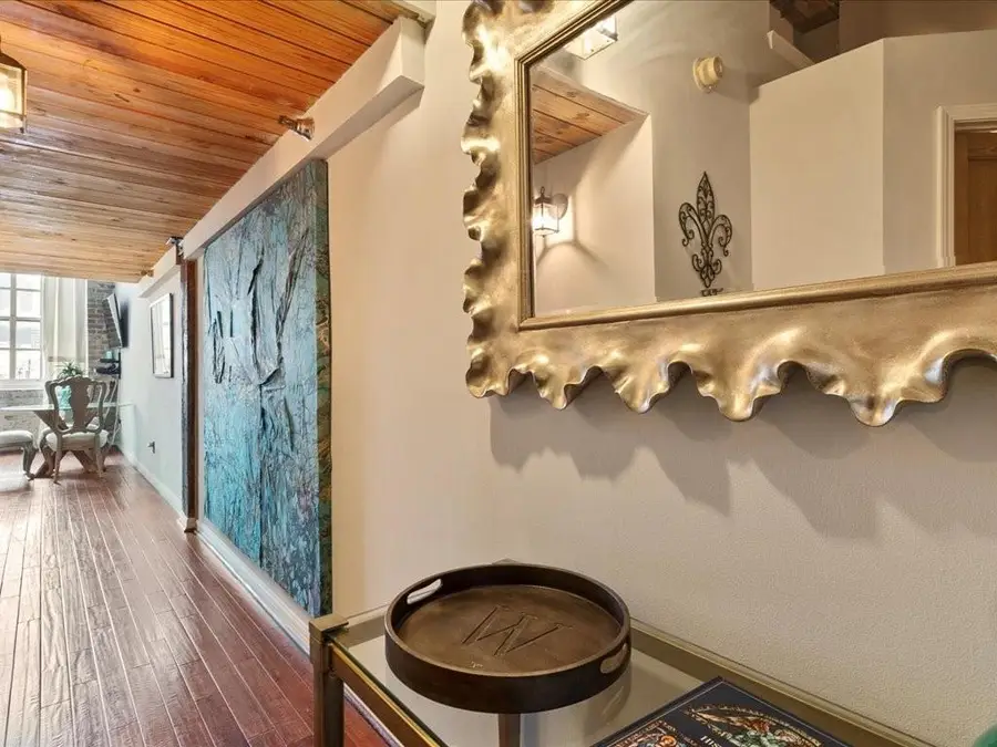 1107 S Peters Street #205, New Orleans, LA 70130 - #2