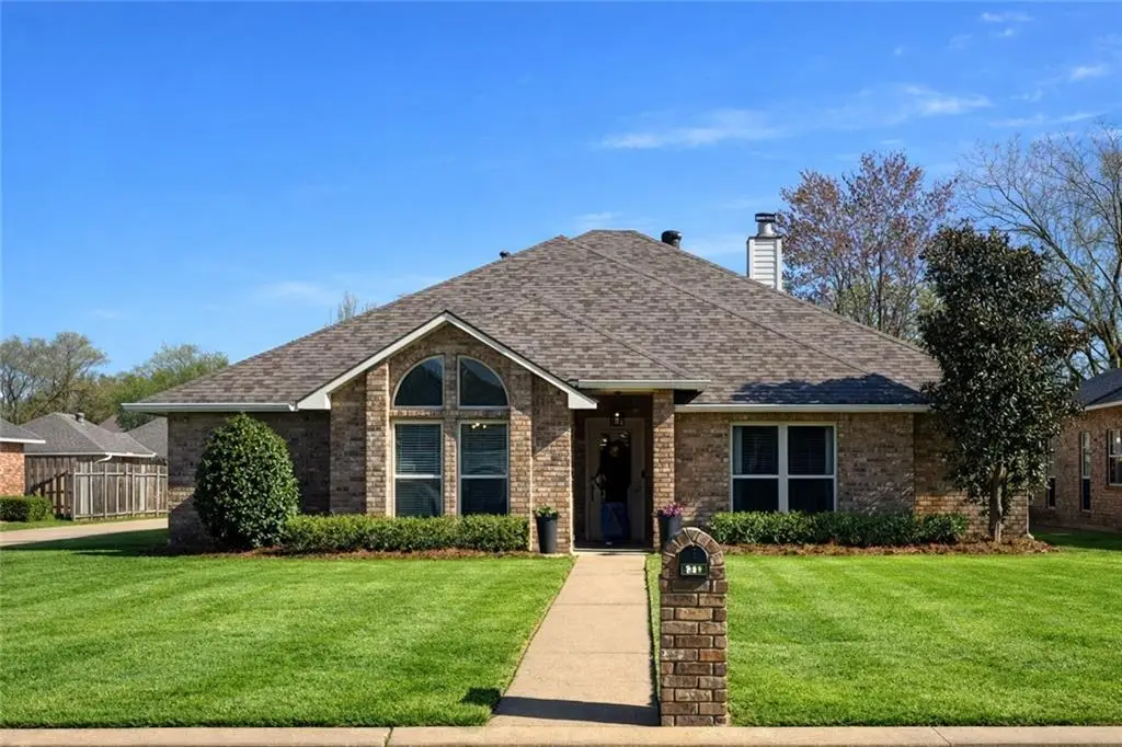 5213 Fairview Avenue, Alexandria, LA 71303 - #1