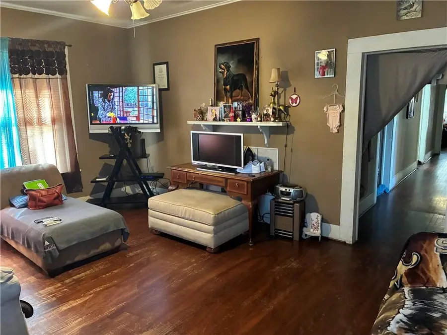 307 N Laurel Street, Winnfield, LA 71483 - #2