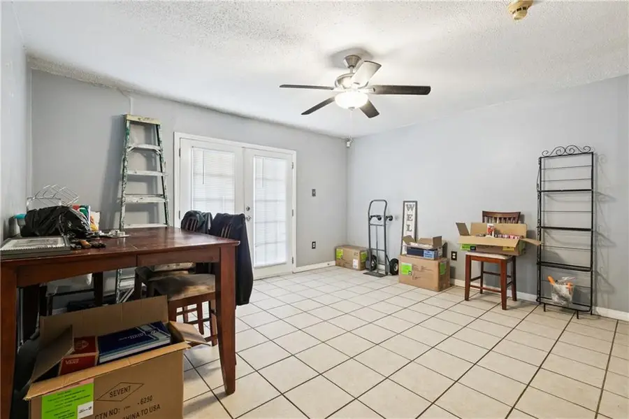 560 Phyllis Drive, Avondale, LA 70094 - #3