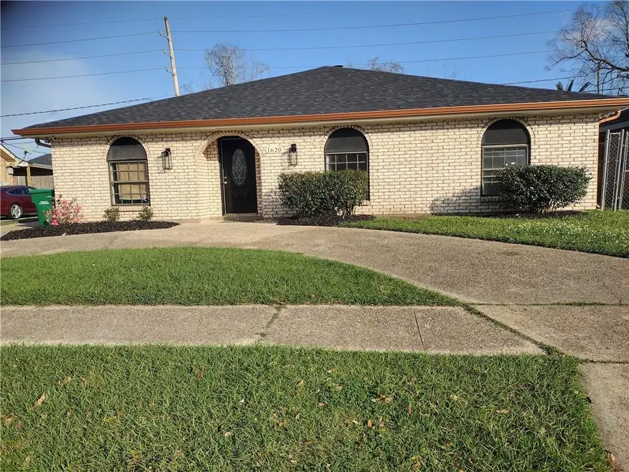 1620 Cambridge Drive, La Place, LA 70068 - #2